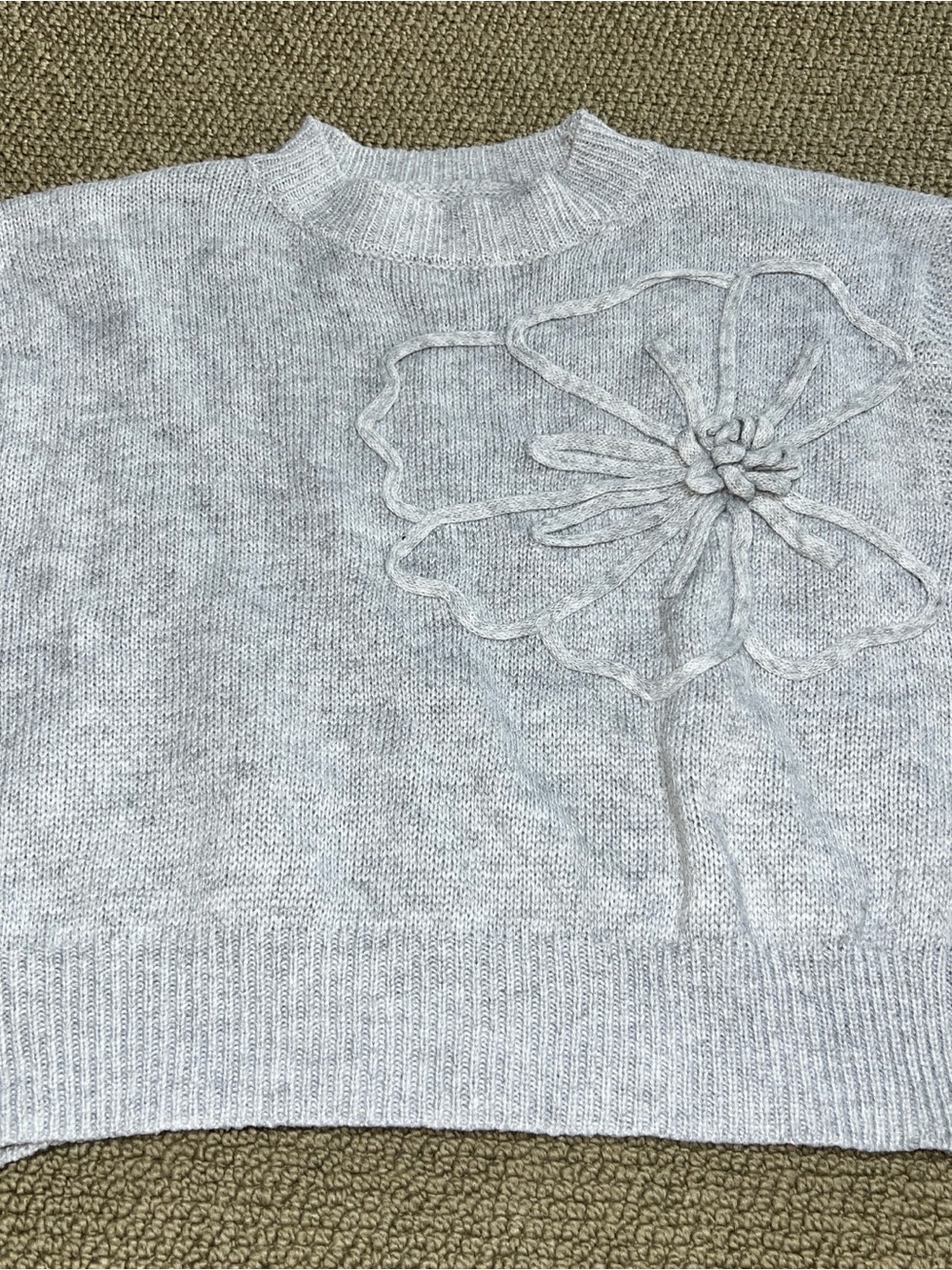 Light Gray Floral Appliqué Crewneck Sweater-small